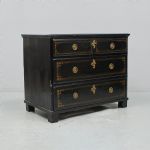 1363 6123 CHEST OF DRAWERS